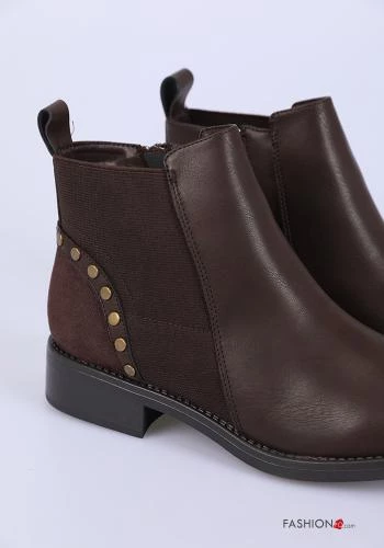  Ankle boots with studs